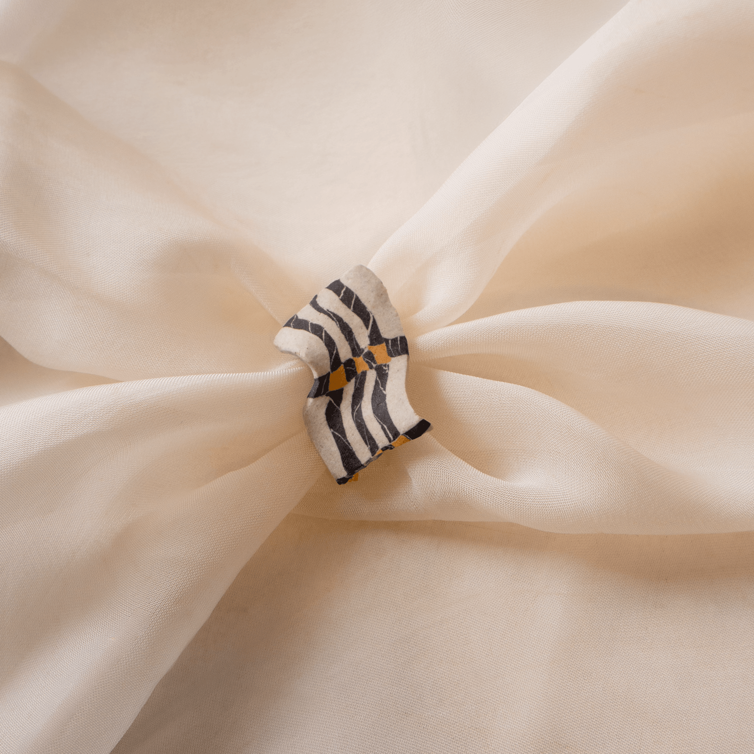 Akin Brooch 04